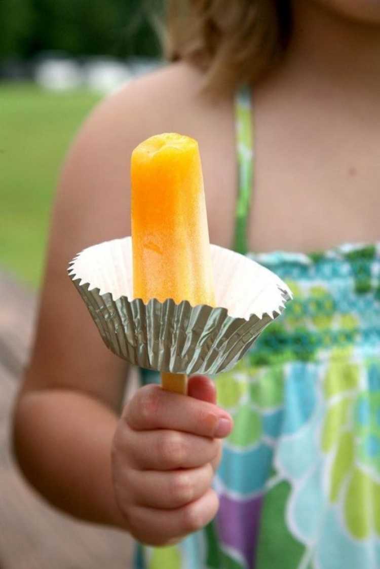 idee per bambini trucchi giovani genitori 16 Protezione contro le gocce di gelato appiccicoso