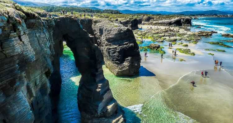 2 Spiaggia delle Cattedrali Spiagge più belle della Spagna 2 Spiaggia delle Cattedrali Spiagge più belle della Spagna